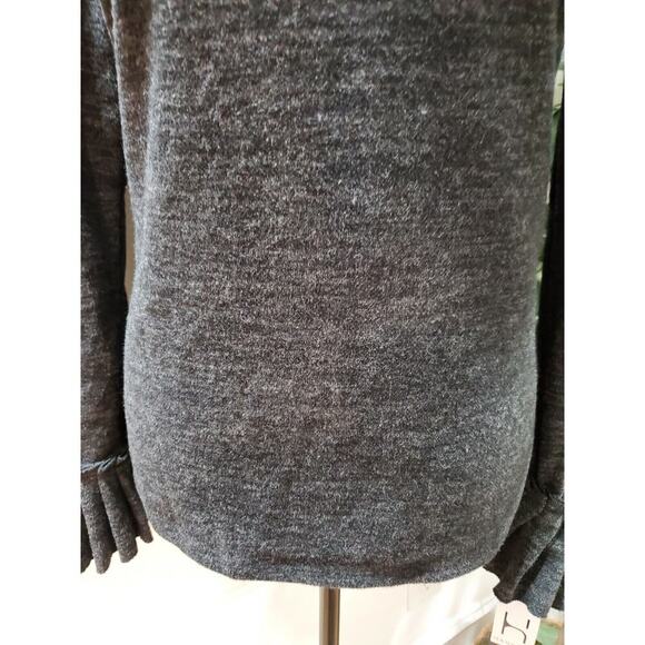 Hannah Women Solid Gray Polyester Round Neck Long Sleeve Casual Top Shirt Size M - Picture 3 of 12